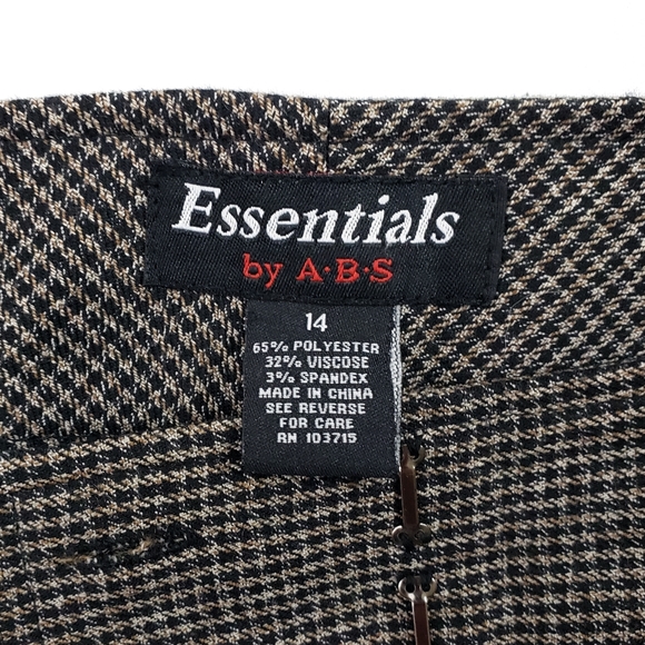 Essentials by ABS 14 Tweed Capri Cropped Pants - Picture 3 of 9